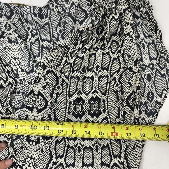 Vix Paula Hermanny Snakeprint Coverup Small - Picture 6 of 9